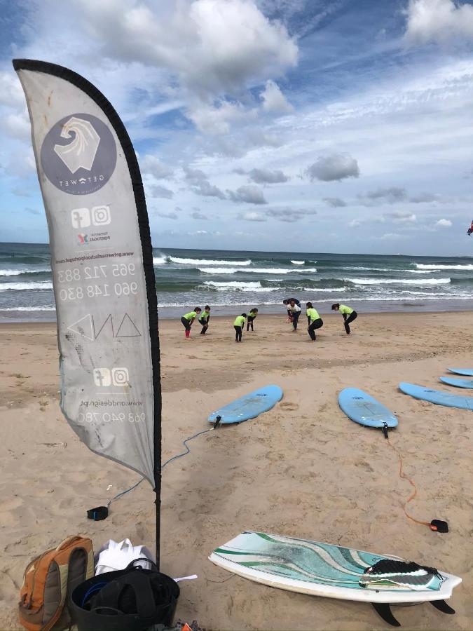 コスタ・ダ・カパリカ Getwet Surfcamp IIホステル エクステリア 写真