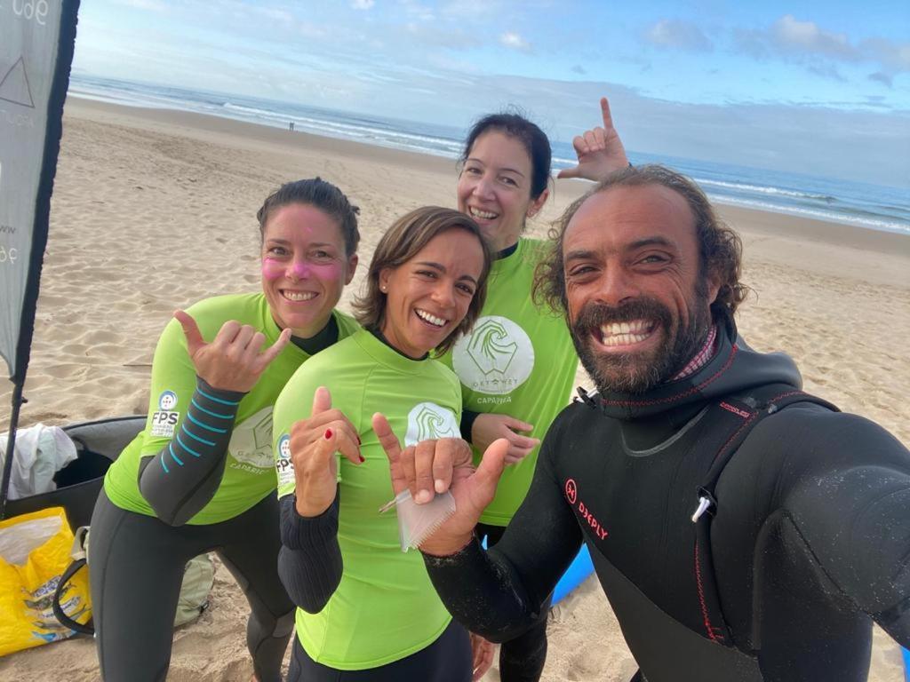 コスタ・ダ・カパリカ Getwet Surfcamp IIホステル エクステリア 写真